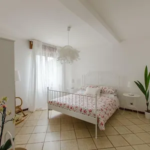 Casa Marisa Apartment